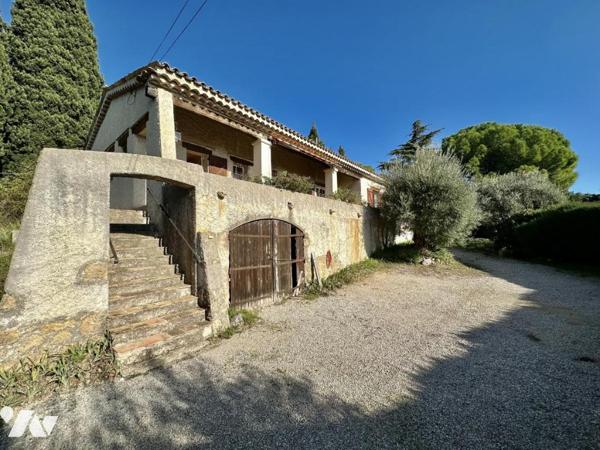 TOURETTES-SUR-LOUP - VILLA DE 94M² AVEC VUE MER