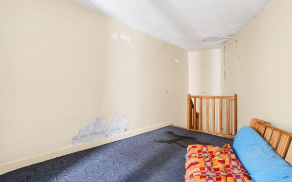 Appartement à vendre    2 pièces • 28,75 m2 Paris 18