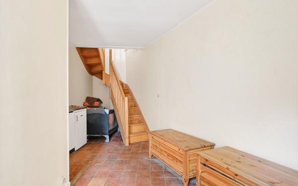 Appartement à vendre    2 pièces • 28,75 m2 Paris 18