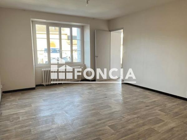 Location Appartement 2 pièces 54.29 m² - 5 RUE SAINT DENIS Sable Sur Sarthe 72300