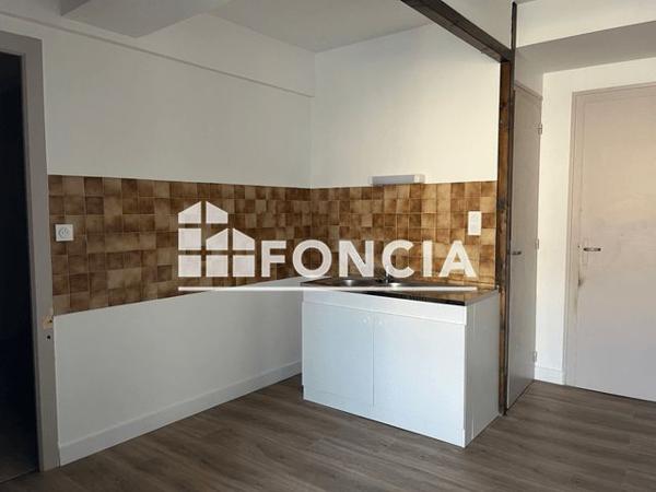 Location Appartement 2 pièces 54.29 m² - 5 RUE SAINT DENIS Sable Sur Sarthe 72300