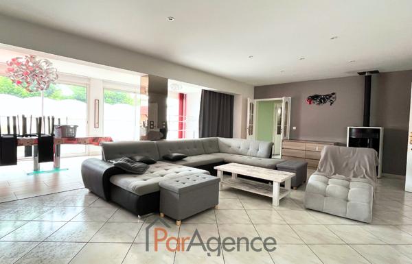 MAISON 162,27 M2 CARREZ