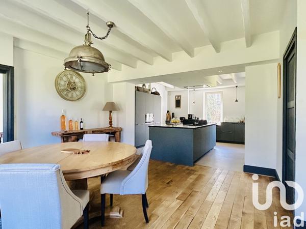 Maison à vendre 6 pièces 205 m² Le Barp