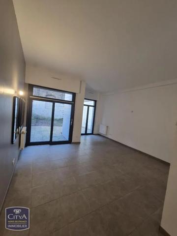 Appartement à louer 2 pièces 60.68m² Lille (59800)