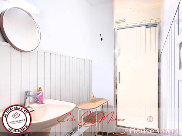 Immeuble à vendre 7 pièces de 158 m²