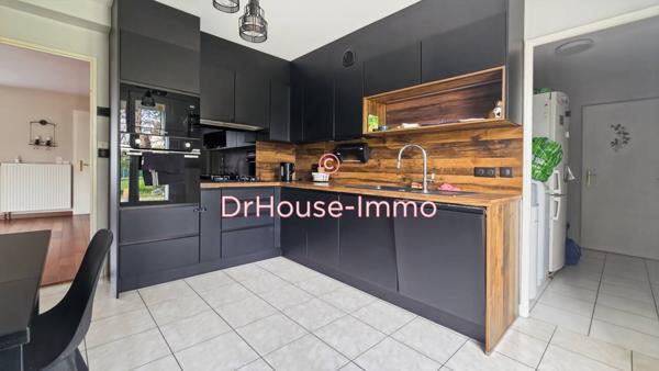 Maison à vendre 6 pièces de 137 m²