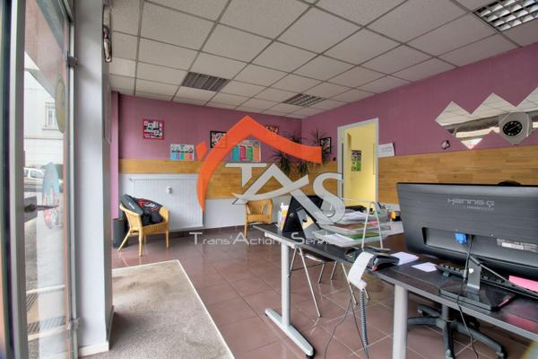 Vente Local commercial 3 pièces 68 m2 à Saint-Chamond