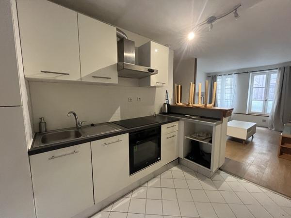 Appartement à vendre |  Pontoise |  1 pièce | 33 m²