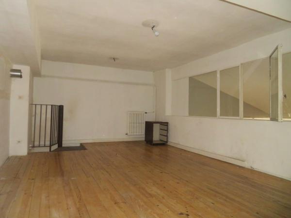 Dpt Alpes de Haute Provence (04), à vendre DIGNE LES BAINS MURS d'un Local commercial