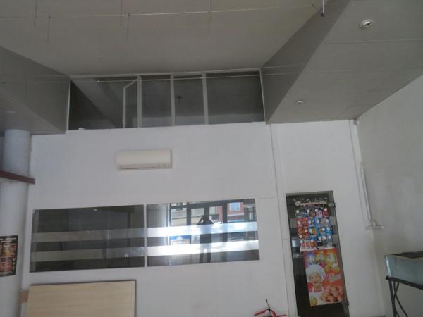 Dpt Alpes de Haute Provence (04), à vendre DIGNE LES BAINS MURS d'un Local commercial