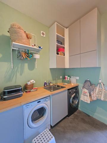 Maison ancienne rénovée avec jardin et piscine à St Marceau