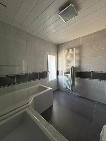 Vente Maison 6 pièces 195 m2 à Lahontan