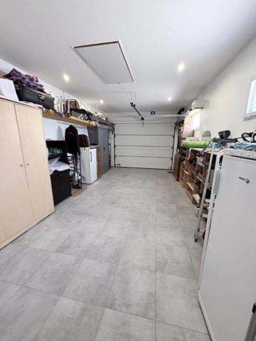 Maison PLAIN PIED TOTAL Montreuil Juigne 5 pièce(s) 160 m2
