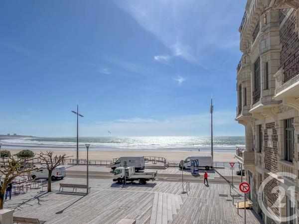 Appartement T1 à vendre  1 pièce - 29,71 m2 LES SABLES D OLONNE - 85