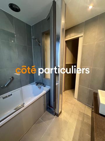 Location Appartement84 m² - 4 Pièces - Paris (75017)