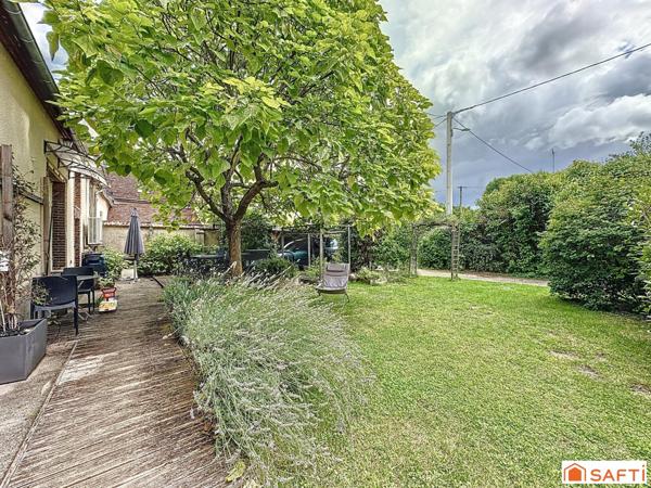 dans commune prisée, proche SENS