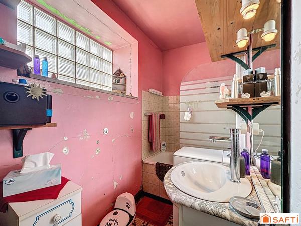 dans commune prisée, proche SENS