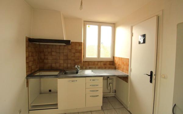 Appartement à louer    3 pièces •  Jouy-le-Châtel