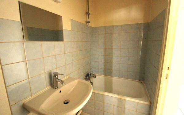 Appartement à louer    3 pièces •  Jouy-le-Châtel