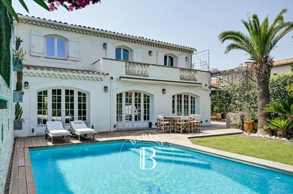 Aix-en-Provence, Maison 6 Chambres -  314 m² à vendre