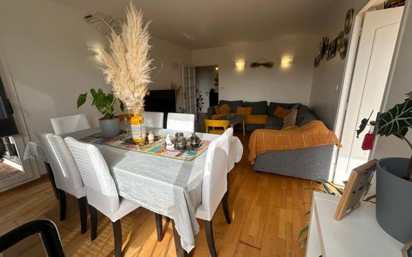 Appartement à vendre    3 pièces • 67,98 m2 Ris-Orangis