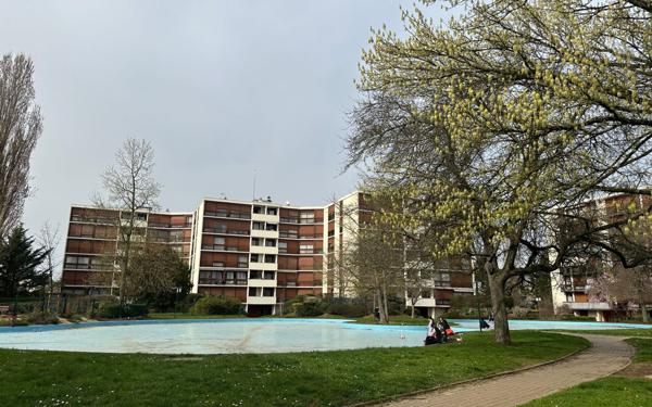 Appartement à vendre    3 pièces • 67,98 m2 Ris-Orangis