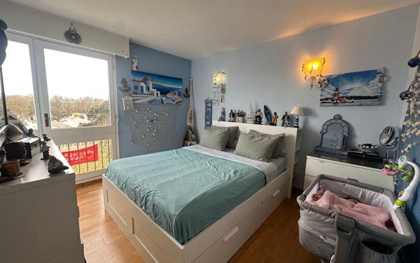 Appartement à vendre    3 pièces • 67,98 m2 Ris-Orangis