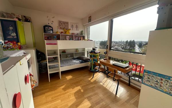 Appartement à vendre    3 pièces • 67,98 m2 Ris-Orangis
