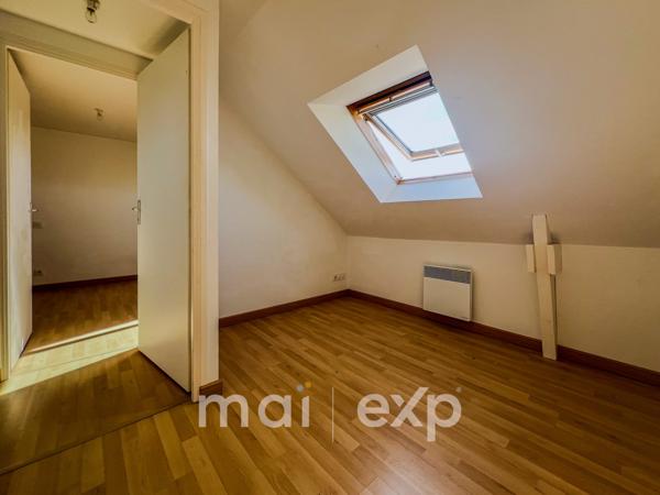 Immeuble Crucuno – 2 appartements T3 + grange – Entre bourg et plage