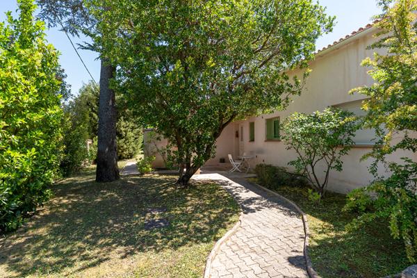 Maison Cabries 5 pièces 240 m2