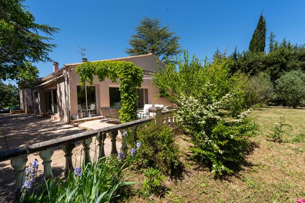 Maison Cabries 5 pièces 240 m2