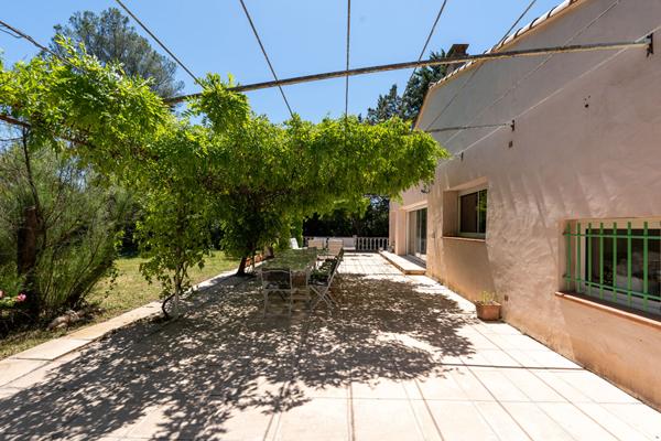 Maison Cabries 5 pièces 240 m2