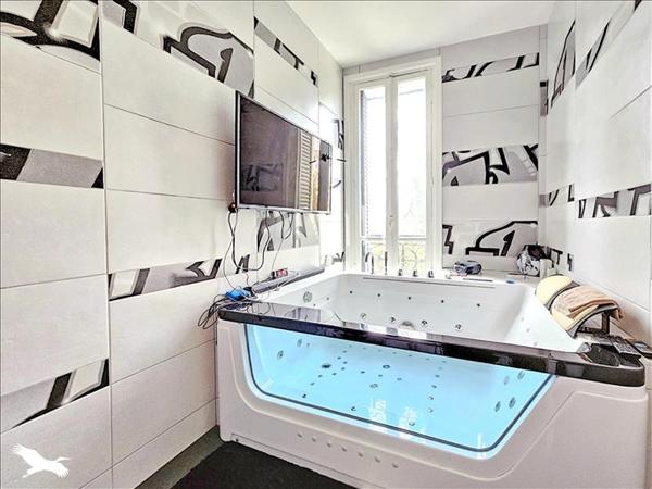 Maison à vendre |  Vauréal |  13 pièces | 244 m²