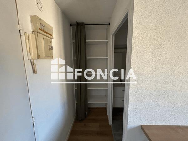 Location Studio 17.27 m² - 10 RUE AUGUSTE ETIENNE MAYER Brest 29200