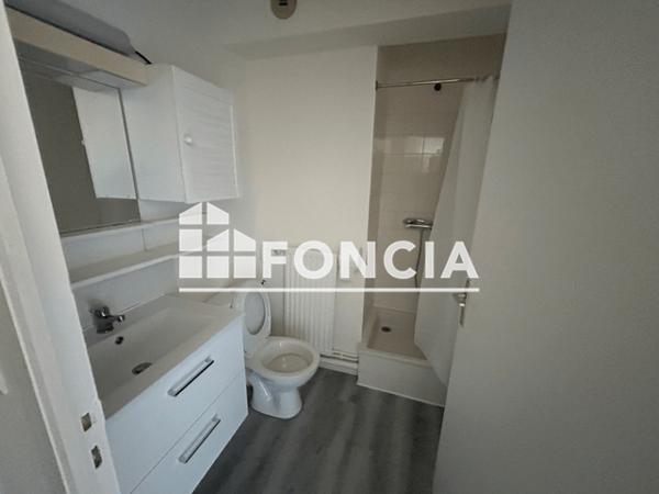 Location Studio 17.27 m² - 10 RUE AUGUSTE ETIENNE MAYER Brest 29200