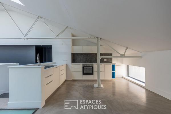 Loft dans un ancien atelier d’architecte et sa terrasse en coeur de ville