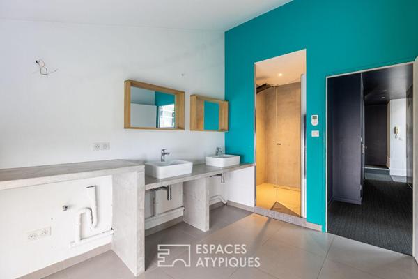 Loft dans un ancien atelier d’architecte et sa terrasse en coeur de ville