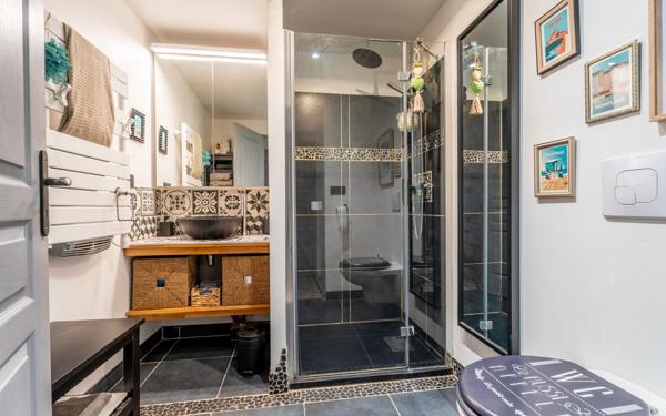 Maison à vendre    7 pièces •  Bessenay