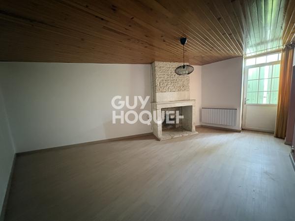 MAISON À LOUER DE 5 PIÈCES DE 126,00 M²