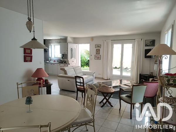 Maison à vendre 4 pièces 84 m² Saint-Gilles-Croix-de-Vie