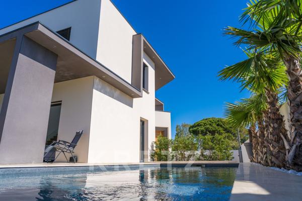 Villa contemporaine en bord de mer