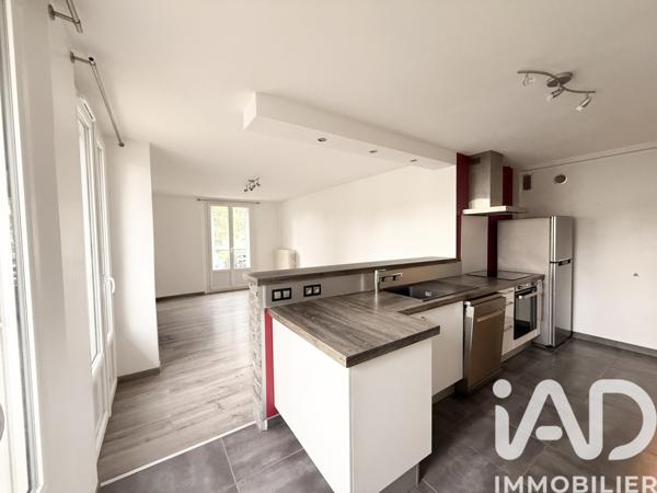 Location appartement 4 pièces 65 m² Compiègne