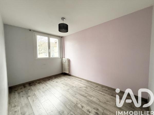 Location appartement 4 pièces 65 m² Compiègne