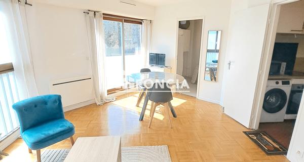 Location Studio meublé 35.8 m² - Verneuil-sur-seine 78480