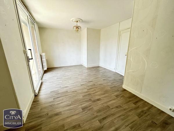 Appartement à vendre 2 pièces 47m² Charleville-Mézières (08000)