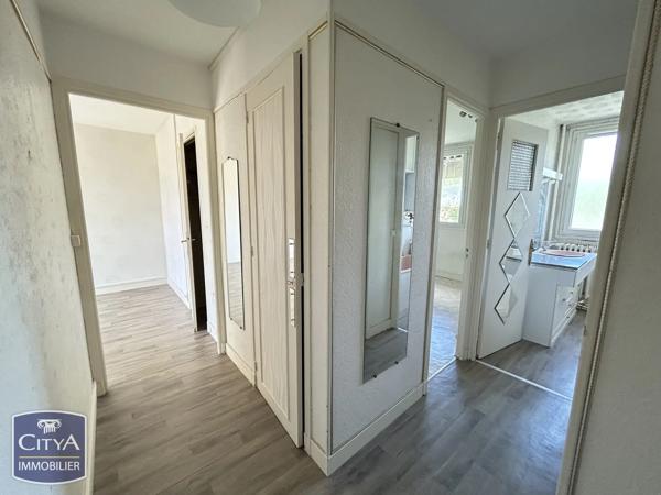 Appartement à vendre 2 pièces 47m² Charleville-Mézières (08000)