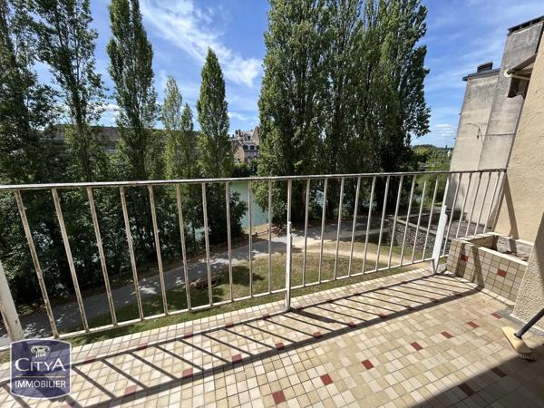 Appartement à vendre 2 pièces 47m² Charleville-Mézières (08000)