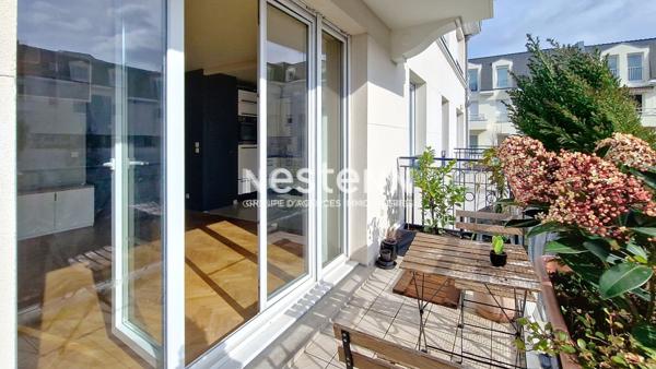 A louer : Saint Cyr l'Ecole - Appartement  meublé de 3 pièces de 68 m², avec parking en s/sol