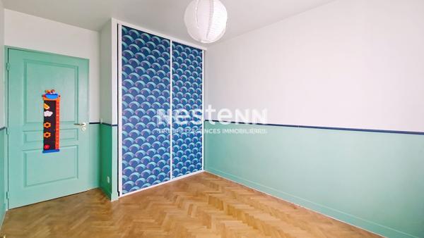 A louer : Saint Cyr l'Ecole - Appartement  meublé de 3 pièces de 68 m², avec parking en s/sol