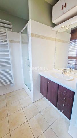 A louer : Saint Cyr l'Ecole - Appartement  meublé de 3 pièces de 68 m², avec parking en s/sol
